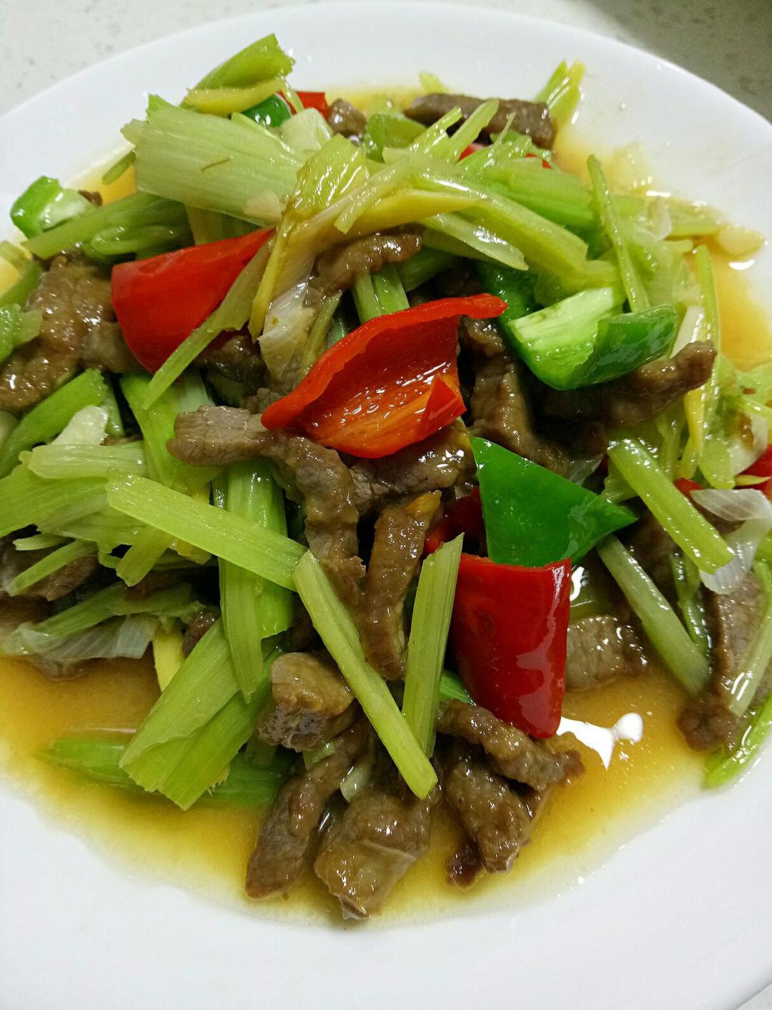 如何炒出嫩牛肉