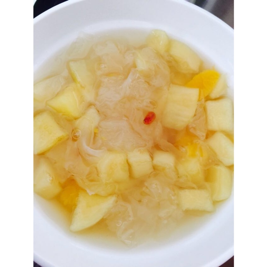 银耳苹果羹