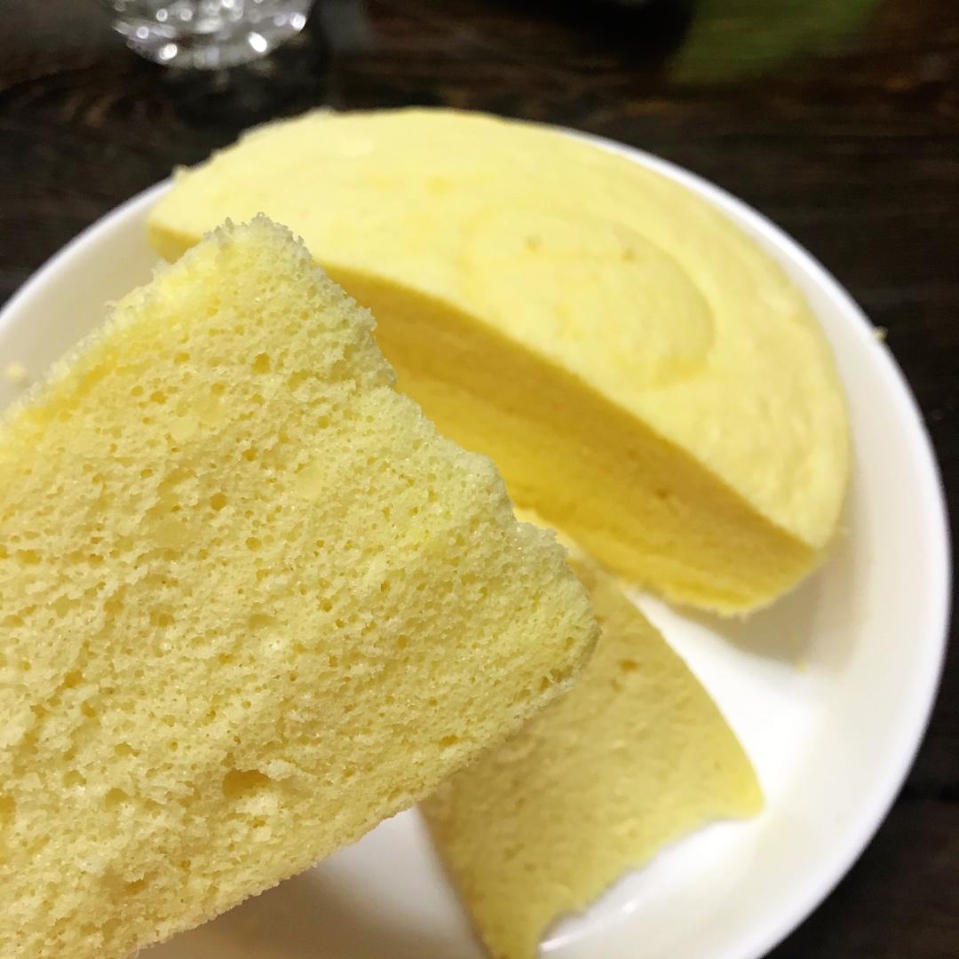 好吃不上火的宝宝辅食~蒸蛋糕
