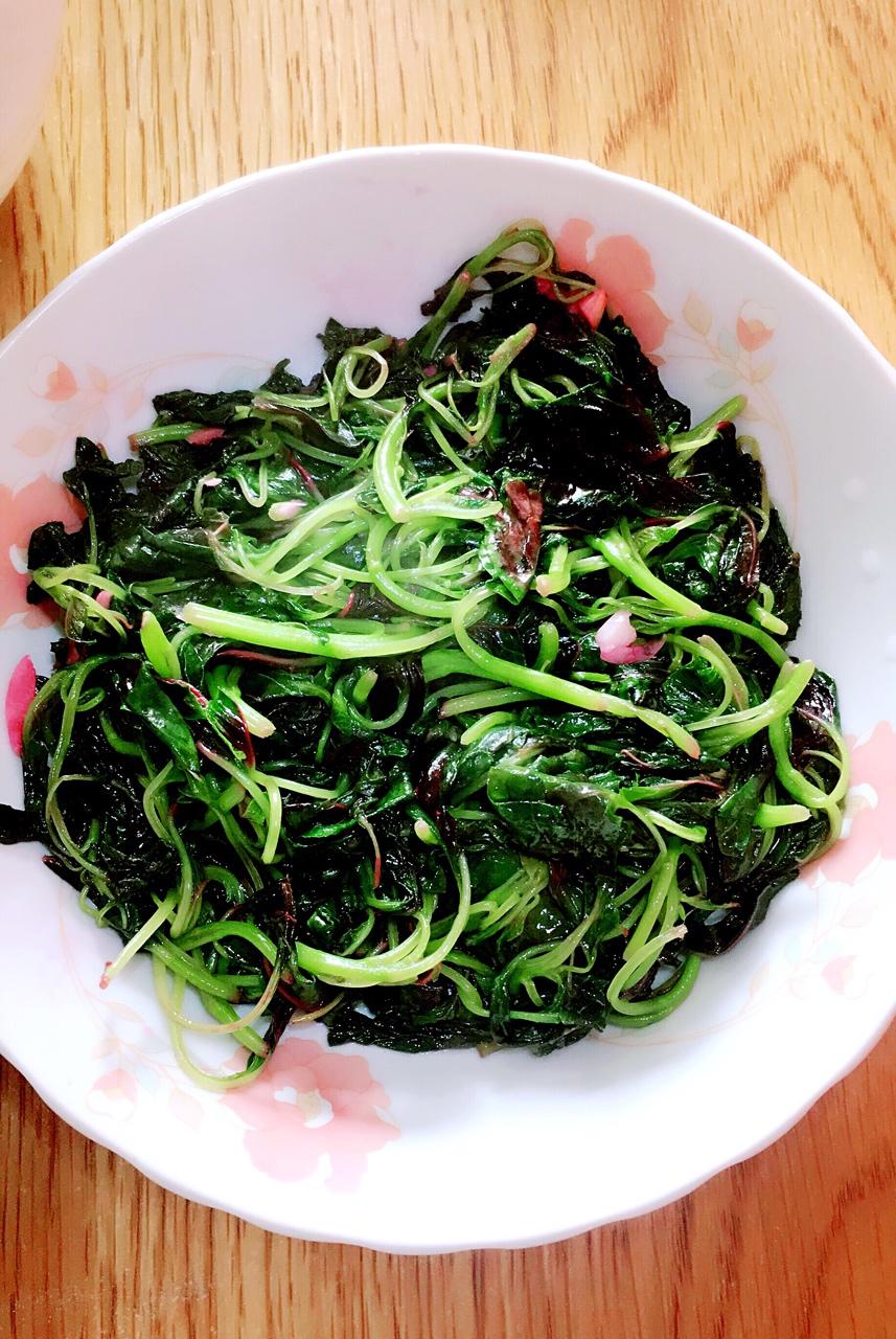蒜炒红米苋