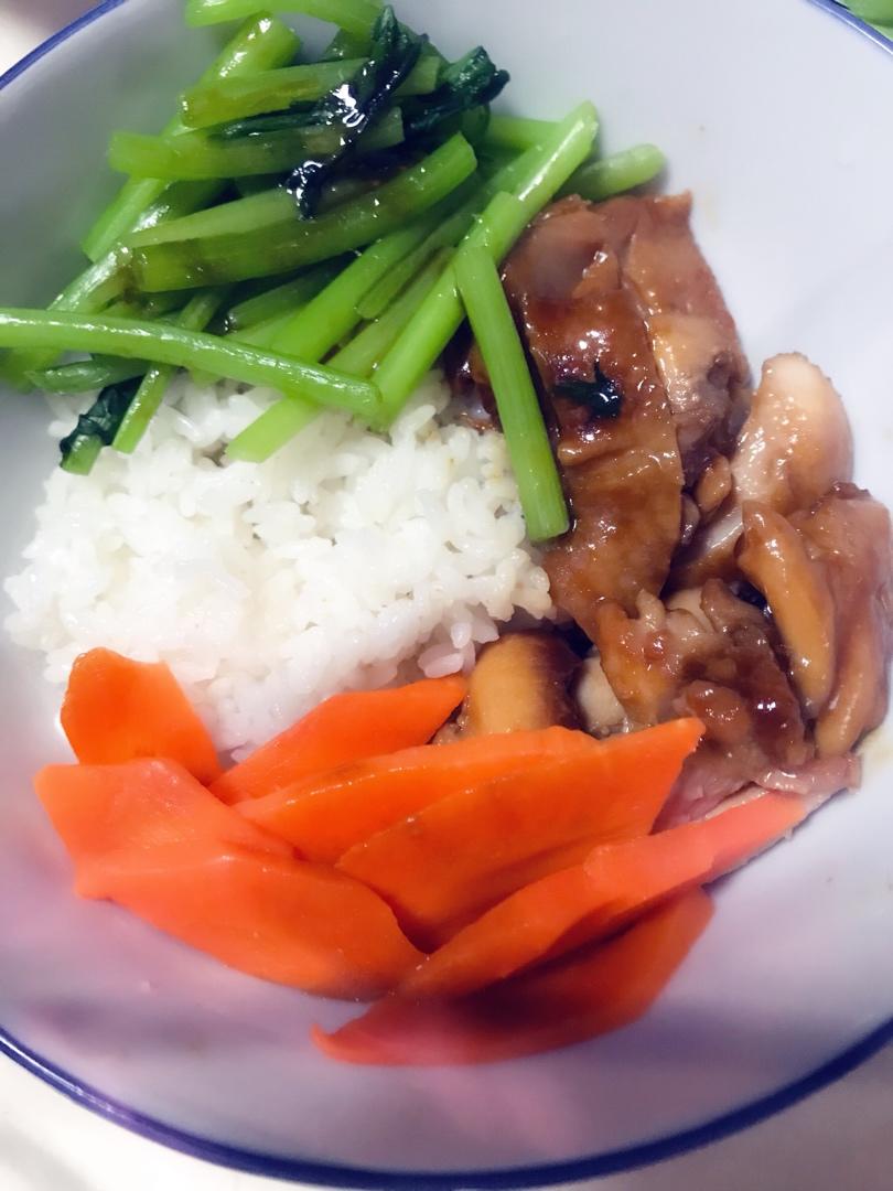 蜜汁照烧鸡肉饭