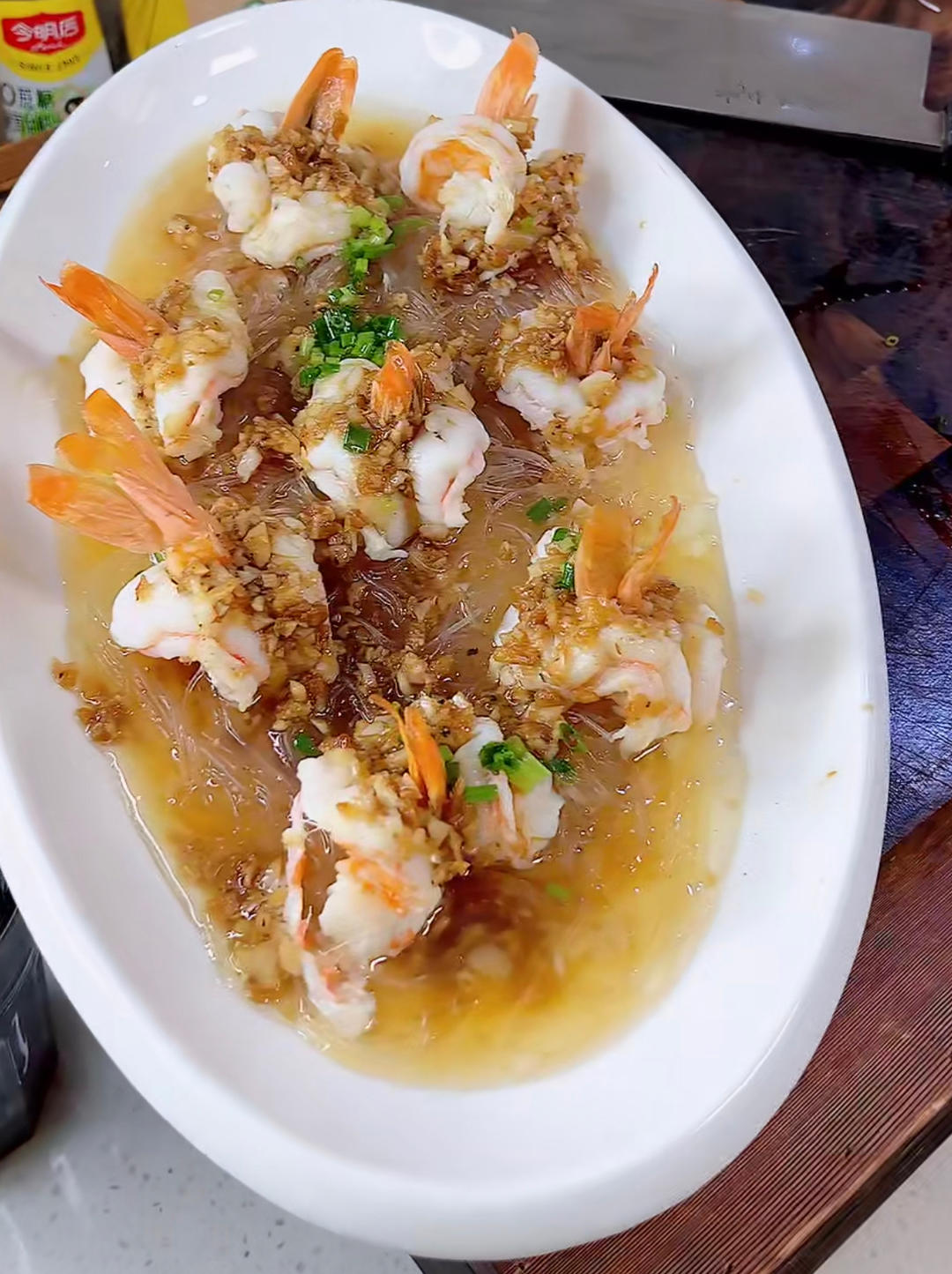 蒜蓉黑虎虾的做法