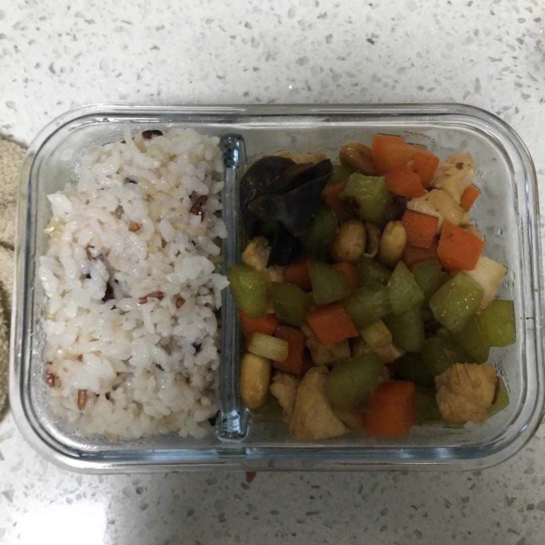简单超好吃的宫爆鸡丁
