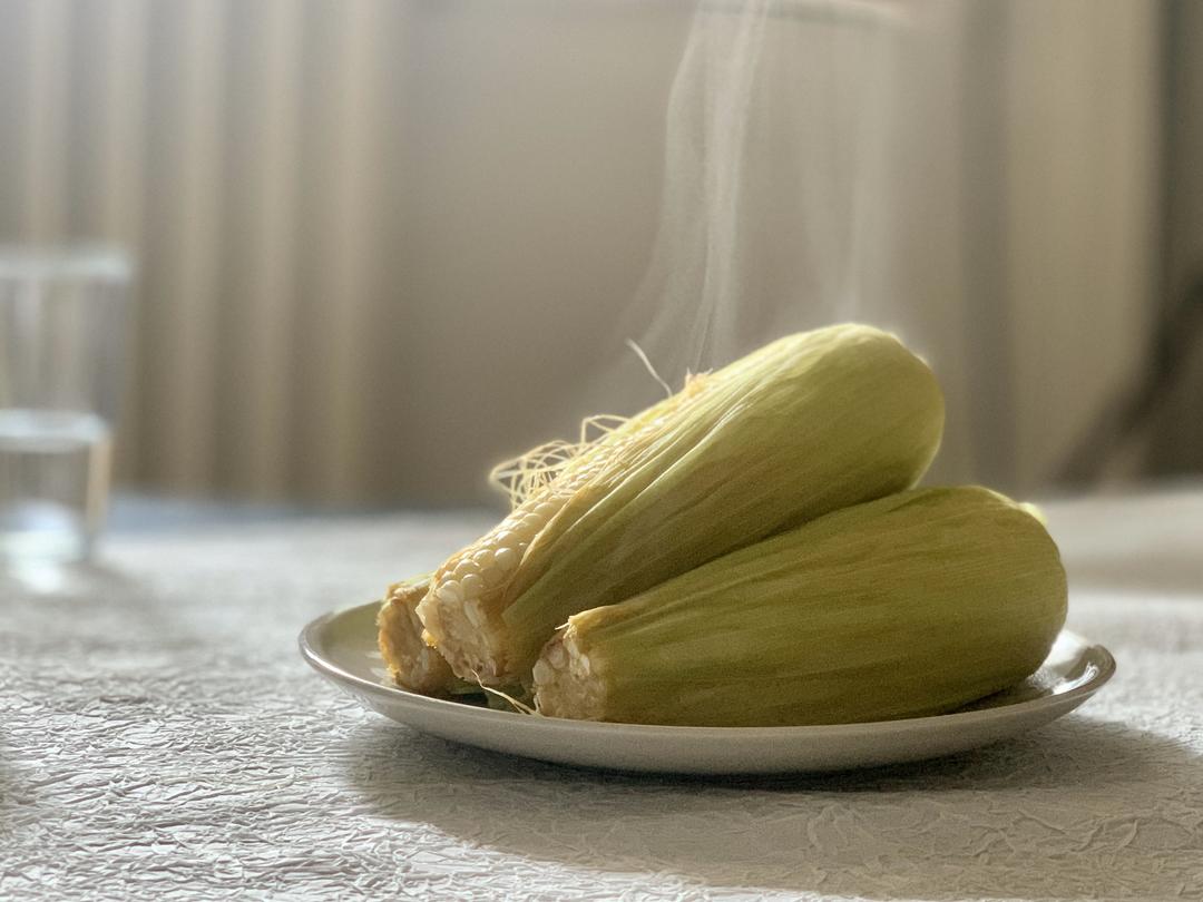 简单零失败煮玉米大法的做法