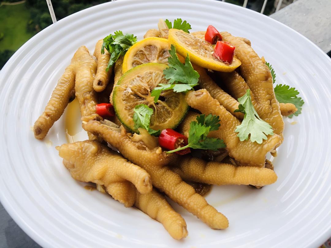 百吃不厌的柠檬泡爪