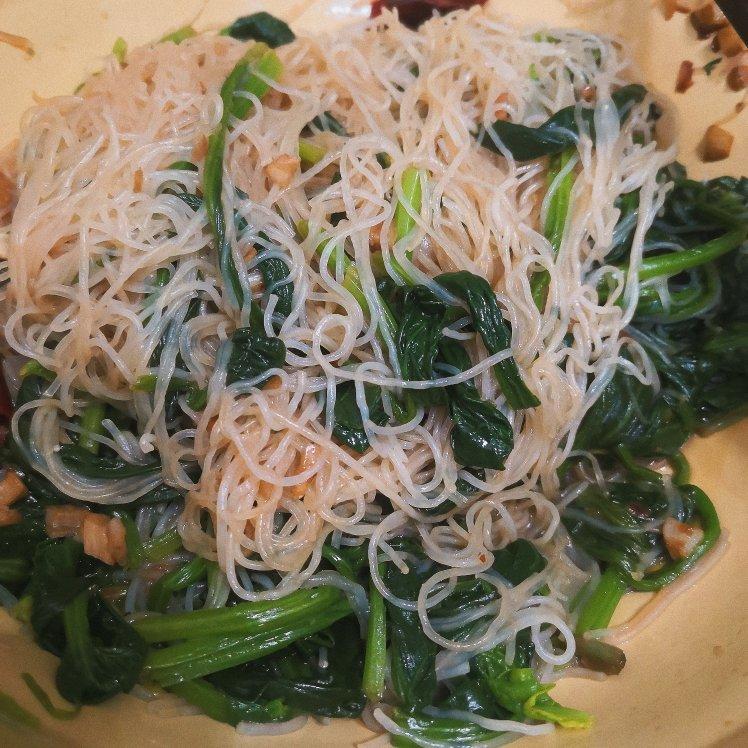 万能凉拌菜料汁（凉拌菠菜粉丝）