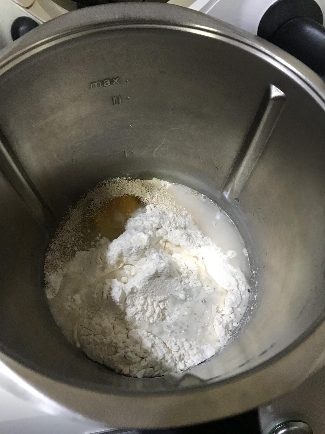 纯奶手撕吐司的做法 步骤1