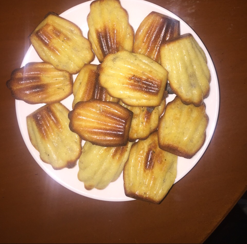 香蕉牛奶玛德琳