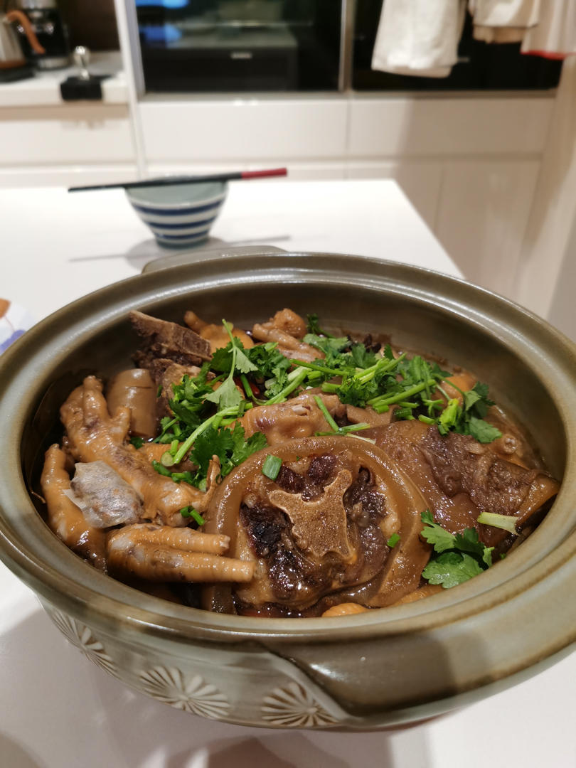 红烧牛尾