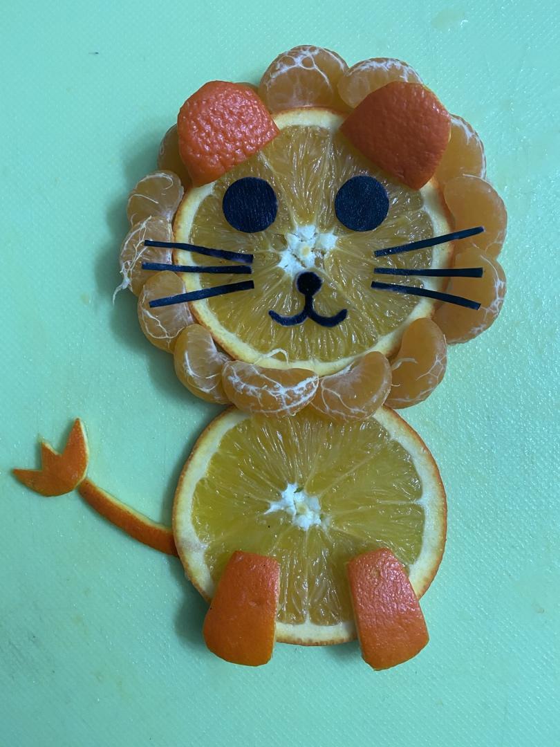 橙子水果拼盘（鹰猫虎狮象猪鸡）