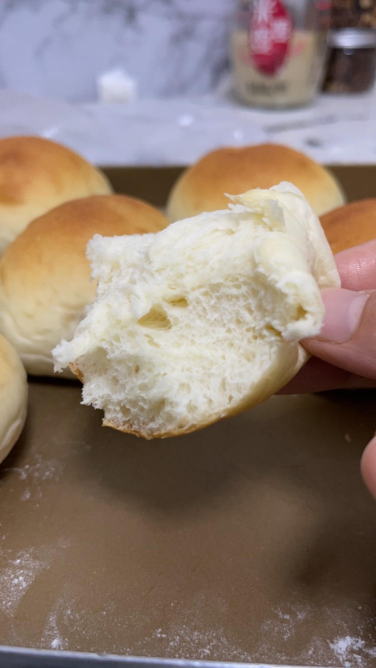 纯奶手撕吐司的做法 步骤1