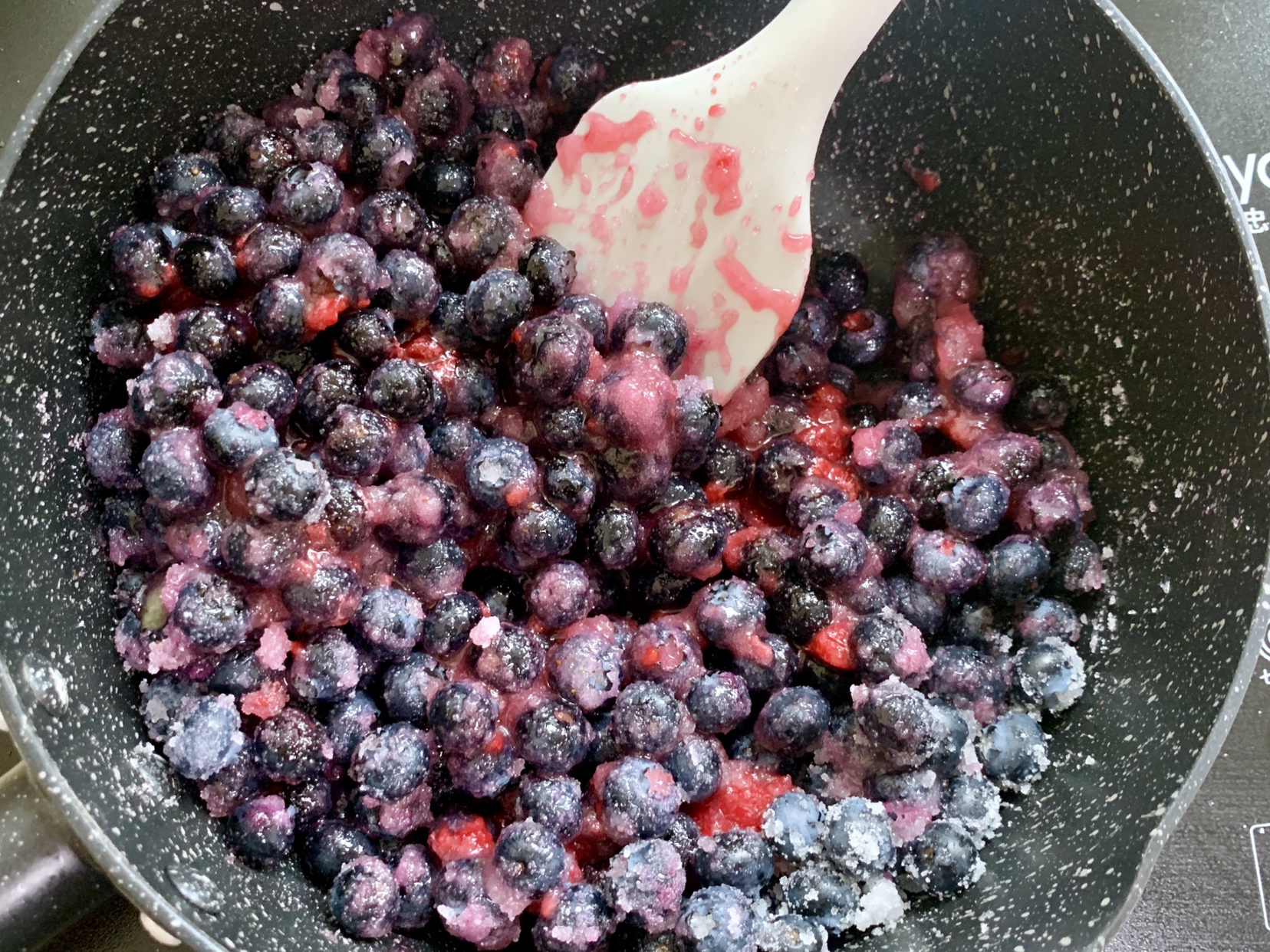 夏天の蓝莓（覆盆子）酱的做法 步骤6