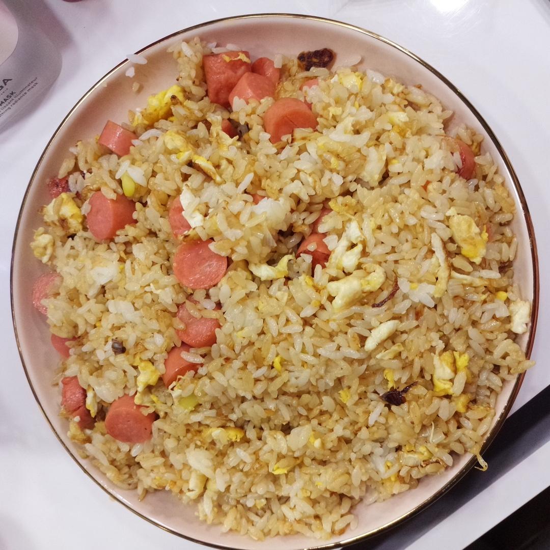火腿蛋炒饭