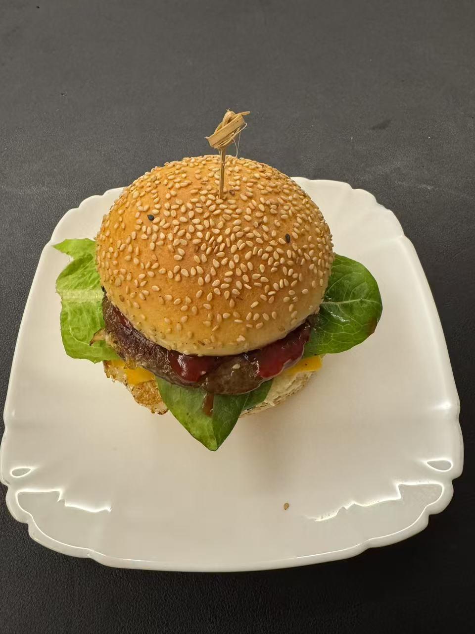 做了10000个汉堡胚后，我来教你最简单的做法