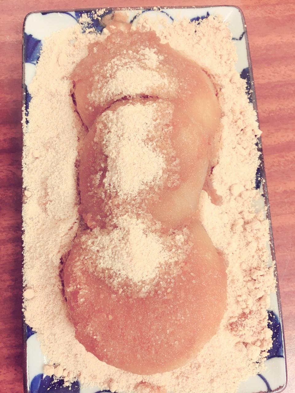 糯米团子（滚黄豆粉）