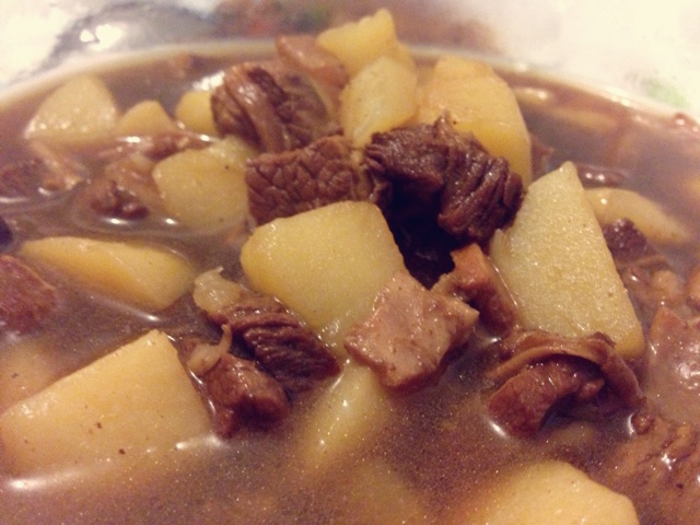 红烧土豆牛腩