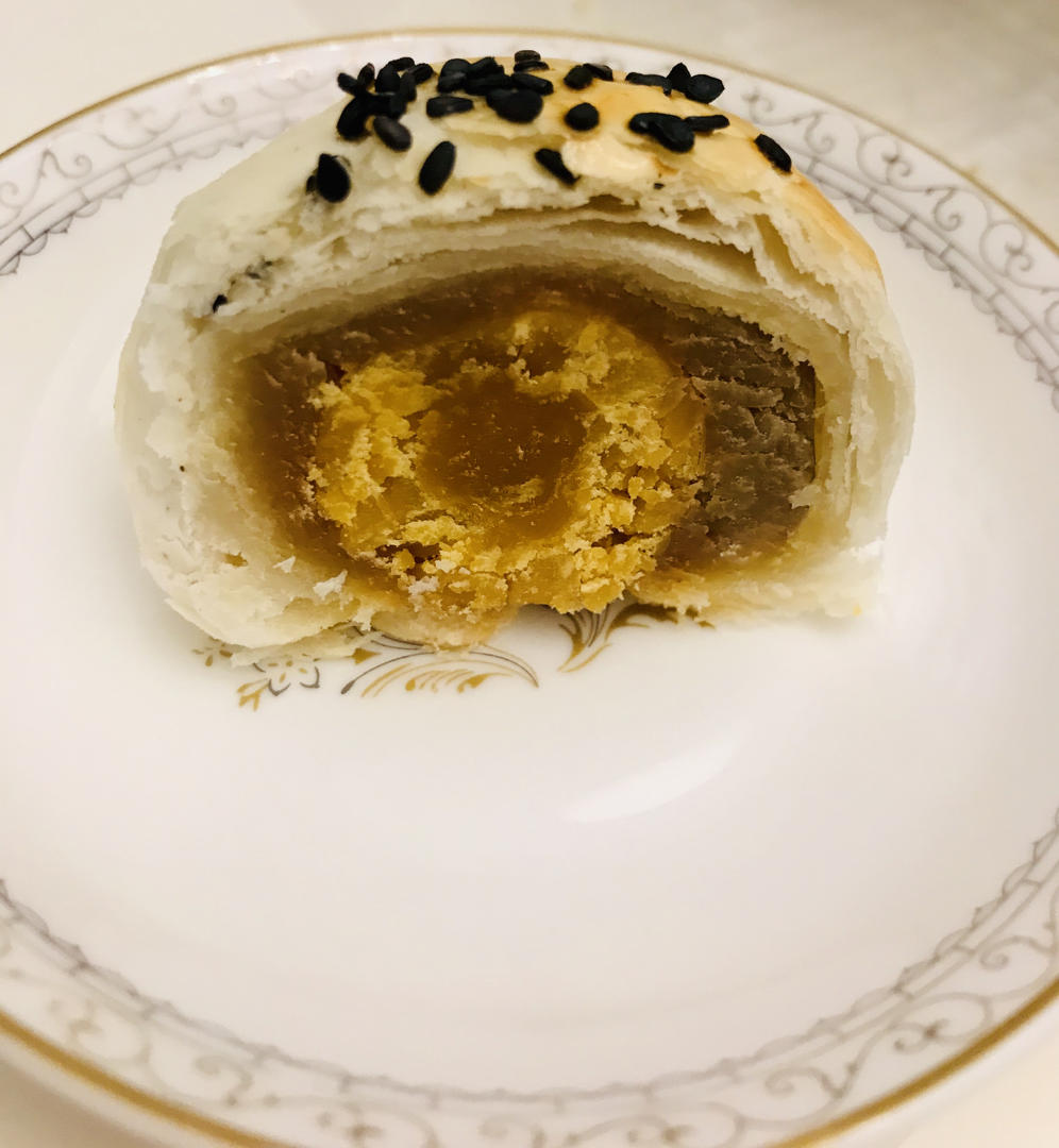 免揉免松弛超快手不破酥不混酥的蛋黄酥—新手一看包会