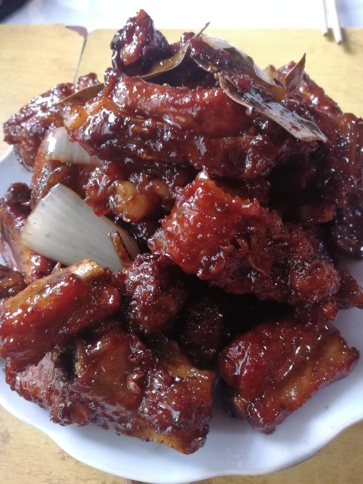 红烧排骨