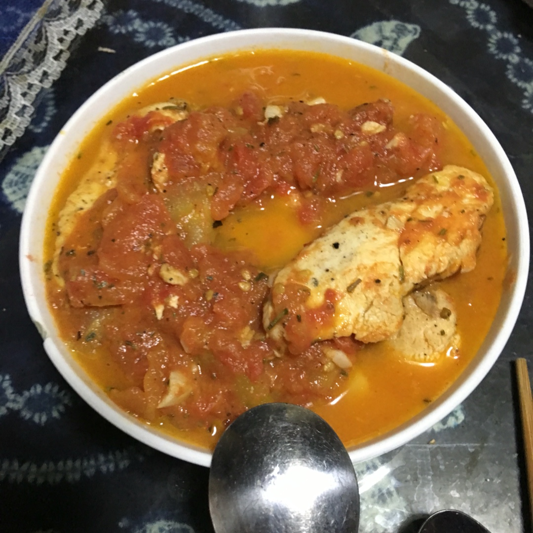 番茄炖鸡胸丨健康·三餐