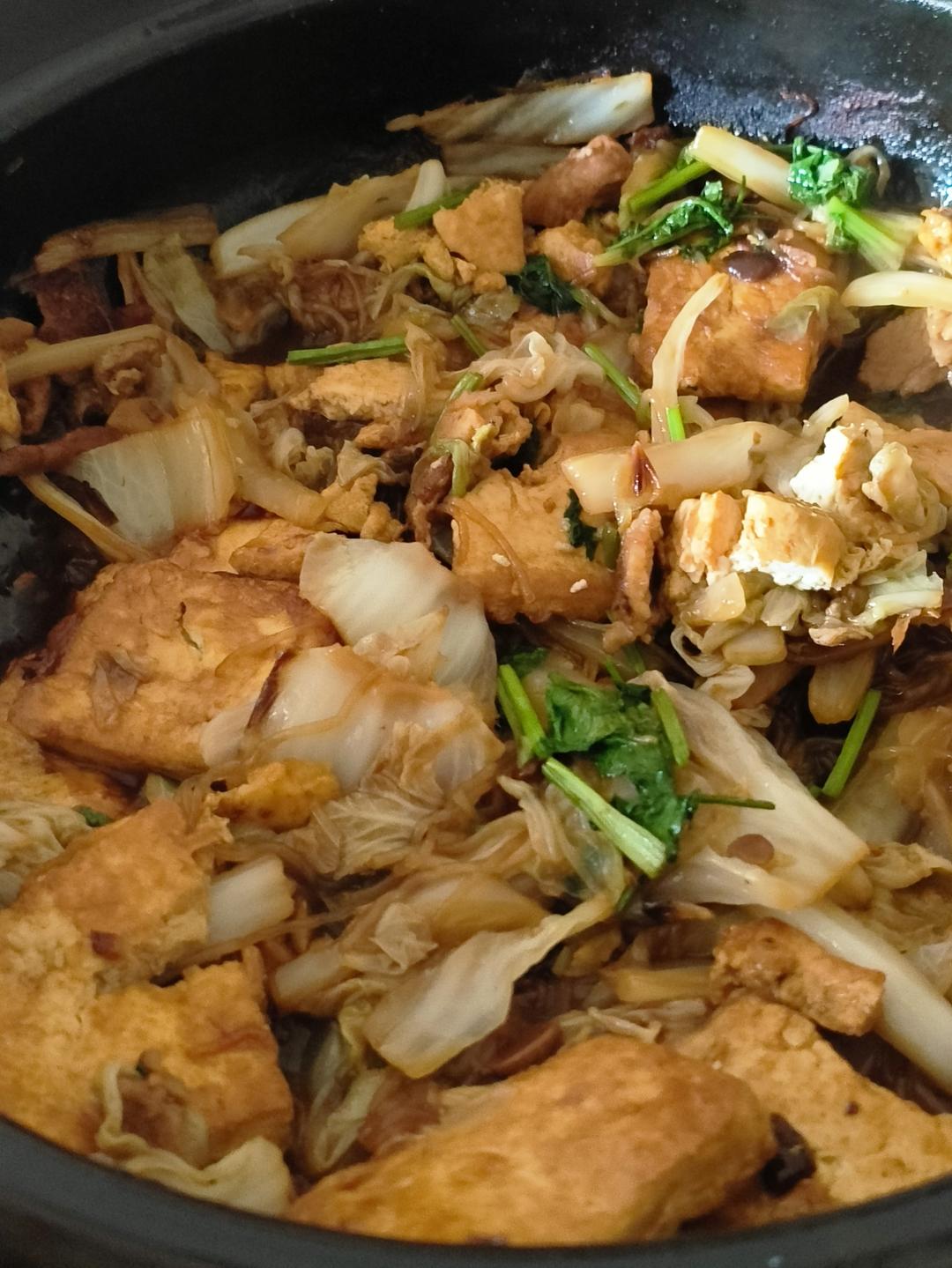 白菜豆腐粉丝煲