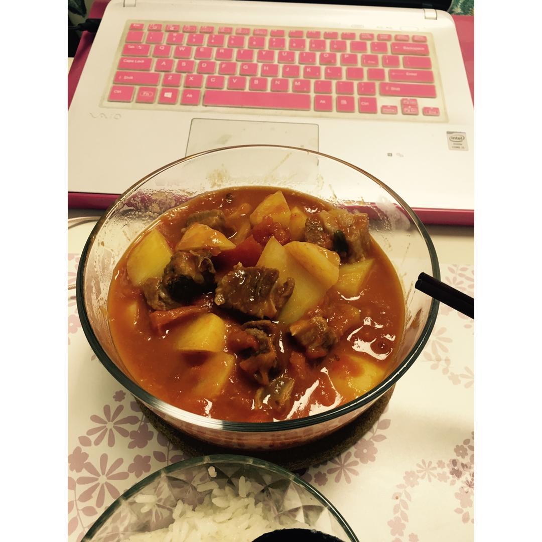 老丁的私房菜-番茄牛腩煲