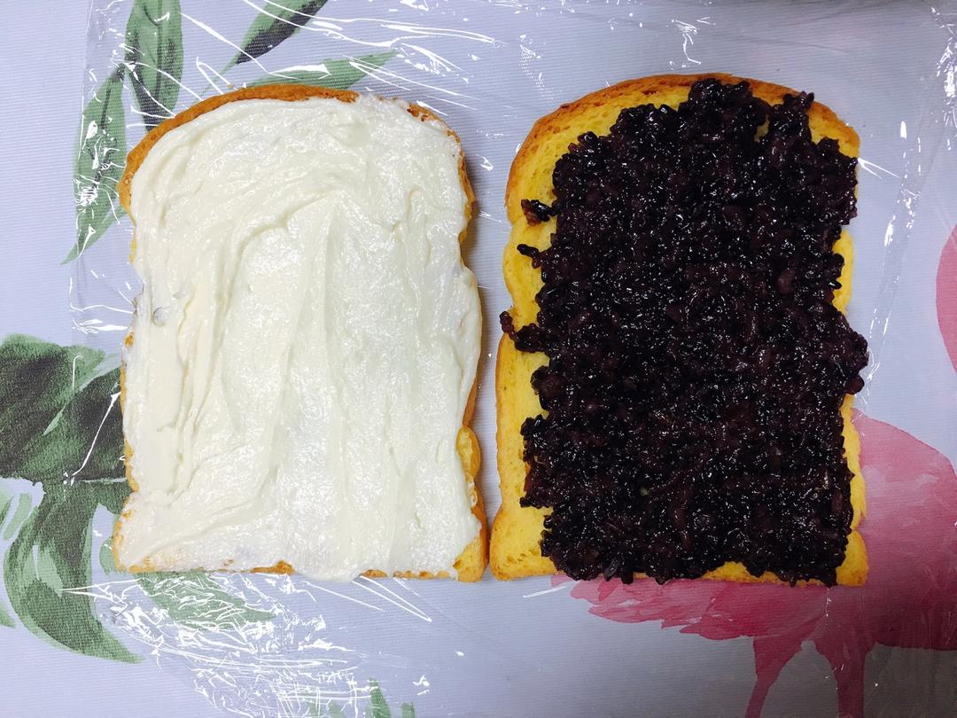 紫米奶酪三明治