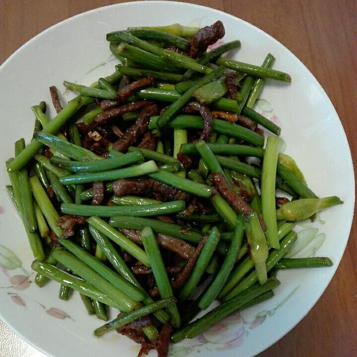 蒜薹炒肉丝