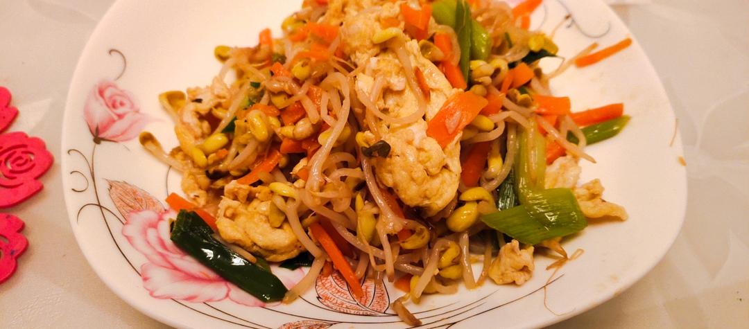 鲜香爽脆炒豆芽