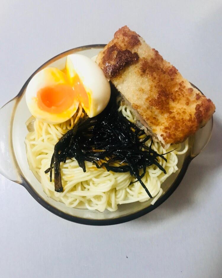 葱油拌面的葱油