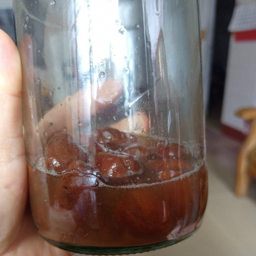 蜂蜜浸黄皮（越久越靓）