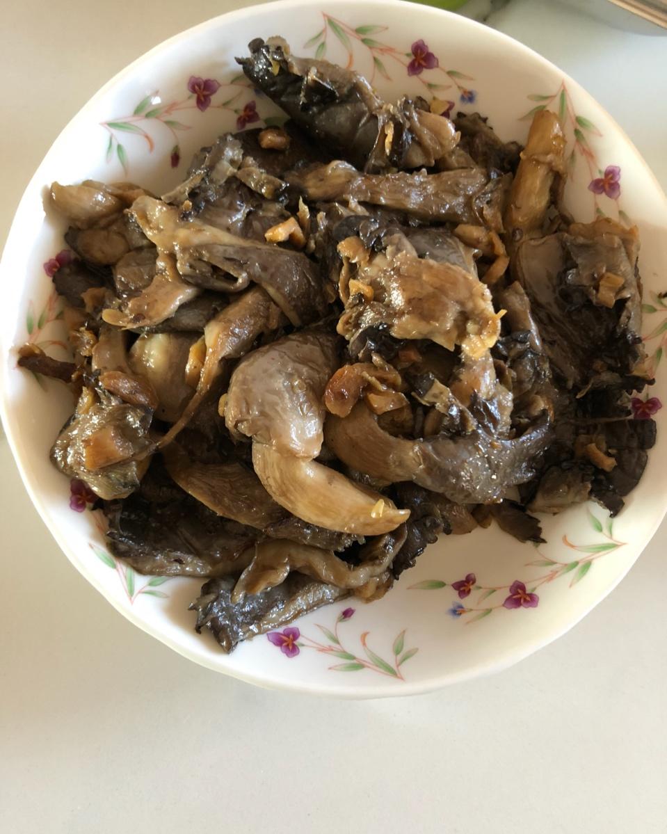 干煸平菇（有肉的味道）