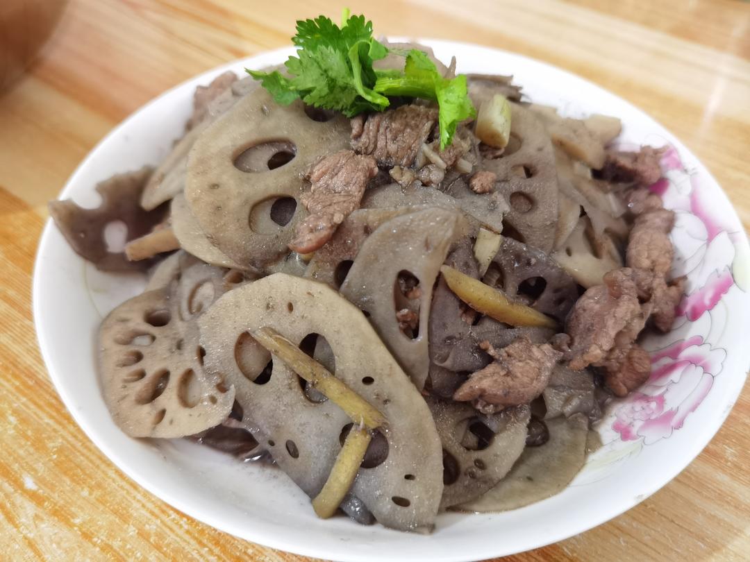 藕片炒肉