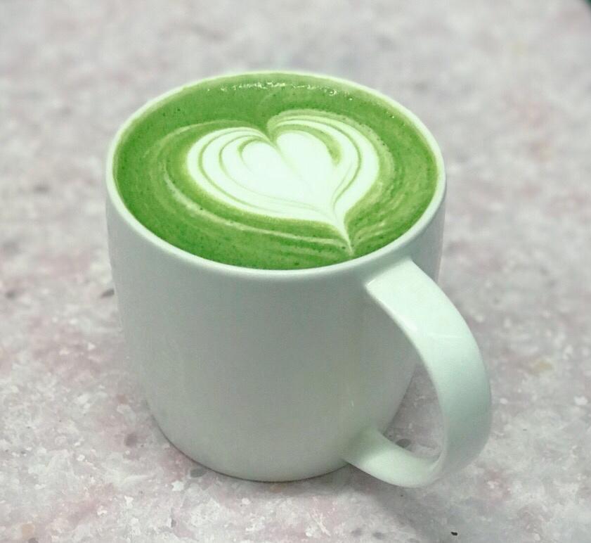 yukileoeric做的咖啡拉花打基础大白心