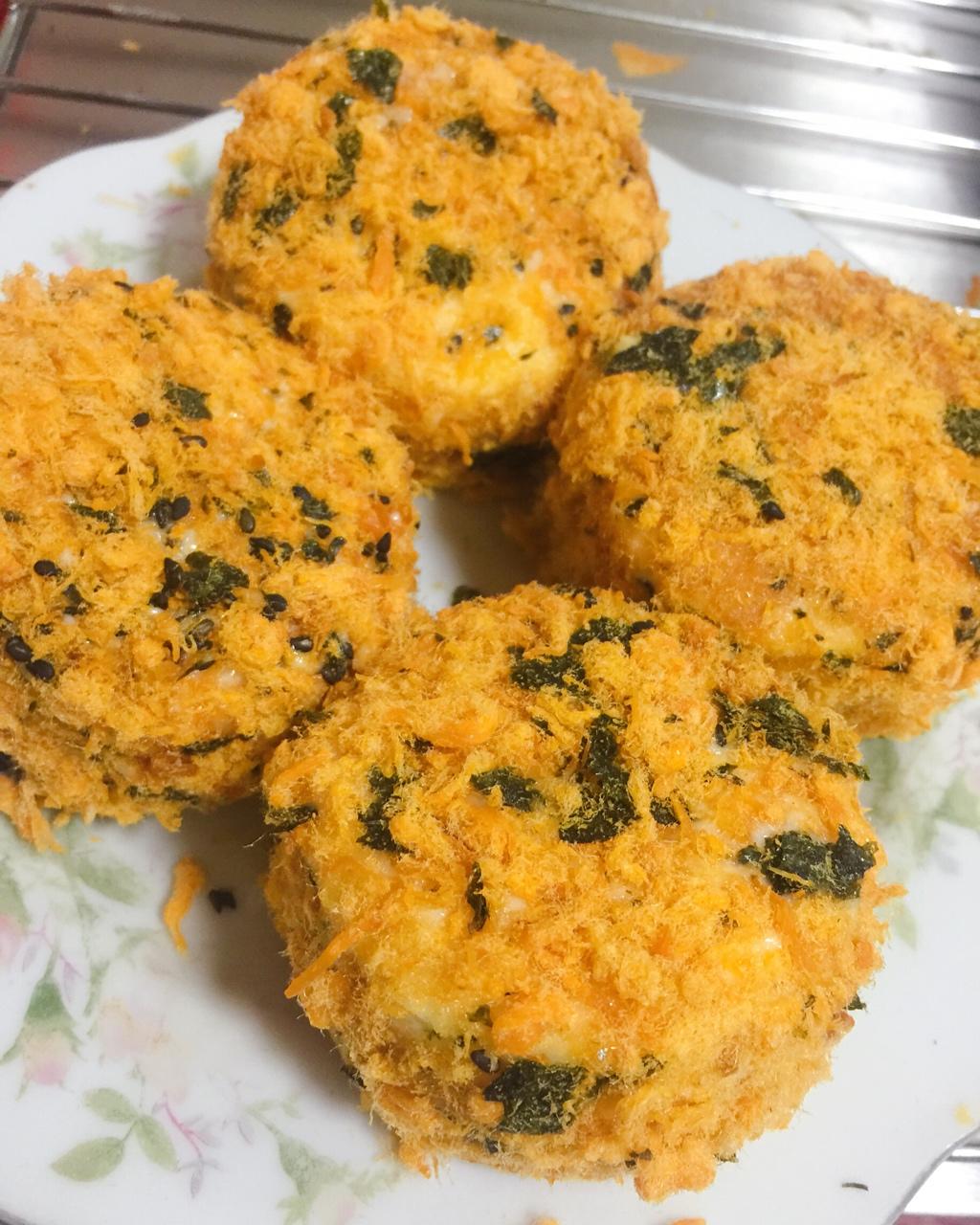 六一麻麻o做的肉松小贝