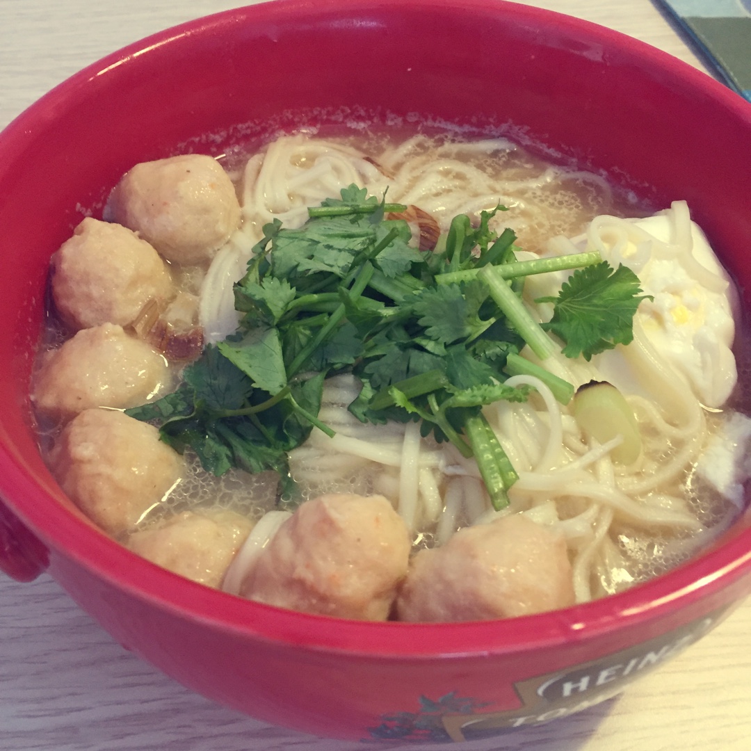 最家常的普通汤面——西红柿鸡蛋龙须面