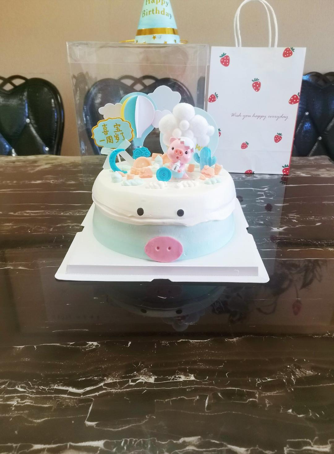 猪小妹造型蛋糕