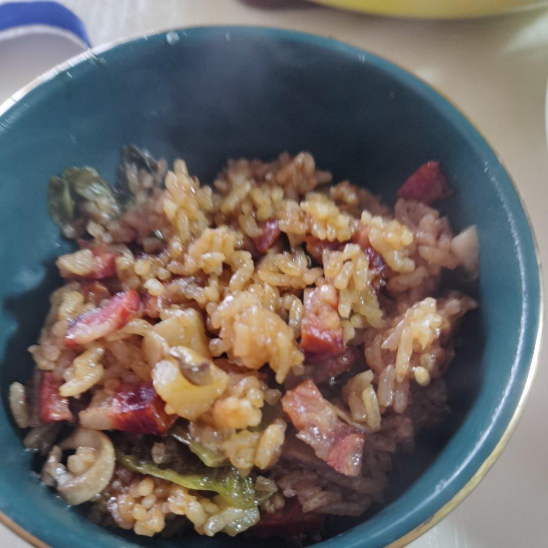 适合老人小孩吃的电饭锅煲仔饭