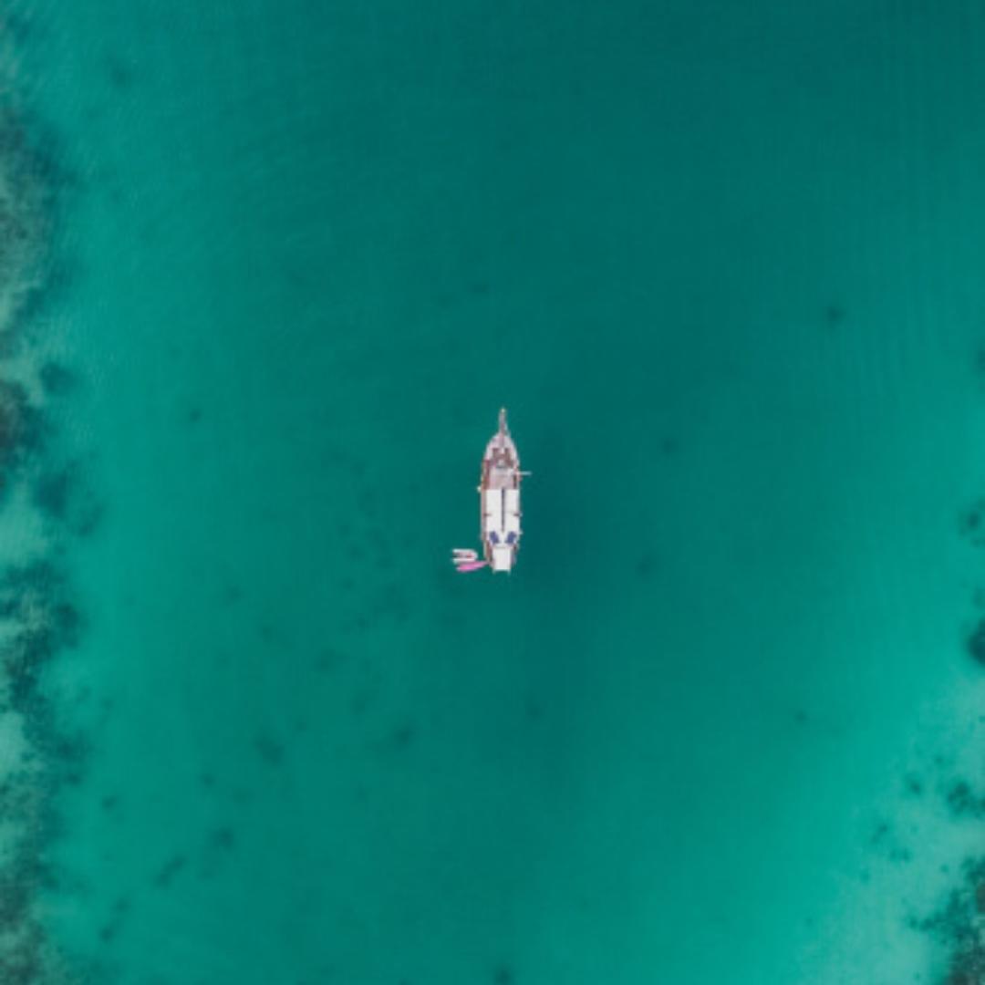 一罐樱桃冰可乐