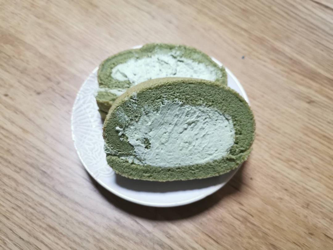 抹茶奶油蛋糕卷，一抹，倾心