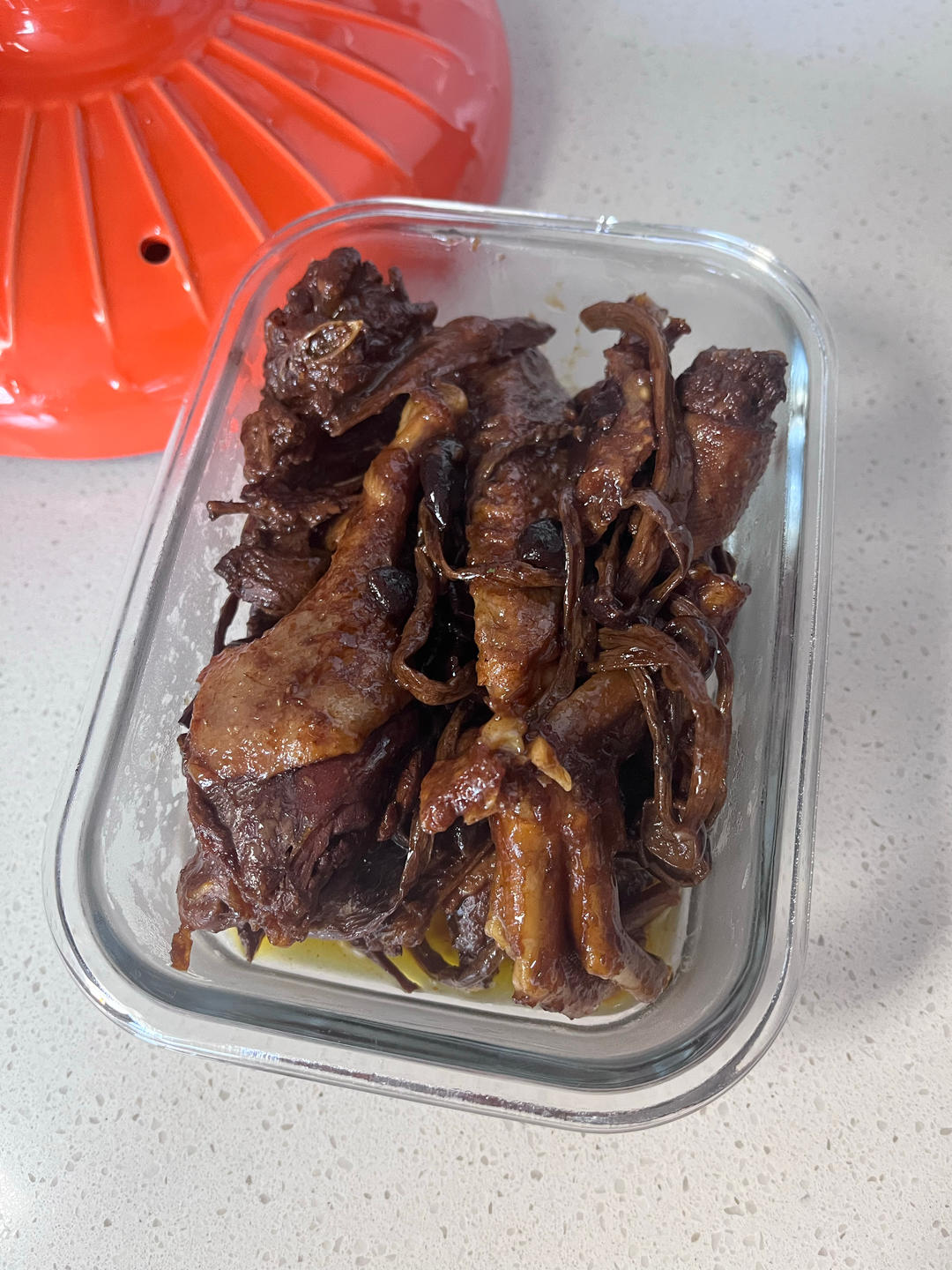茶树菇炖鸭鸭