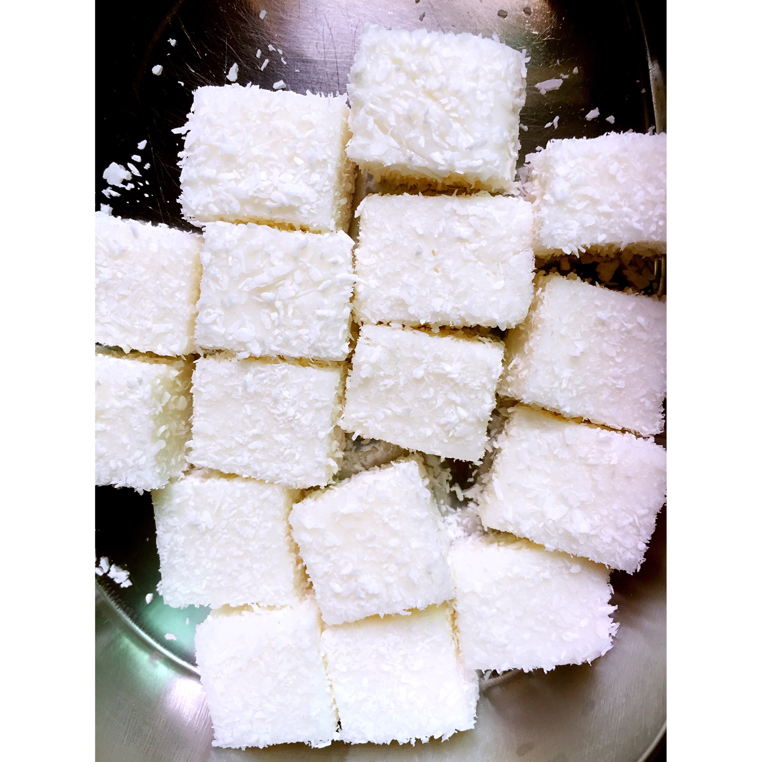 junejno3做的椰蓉椰汁糕