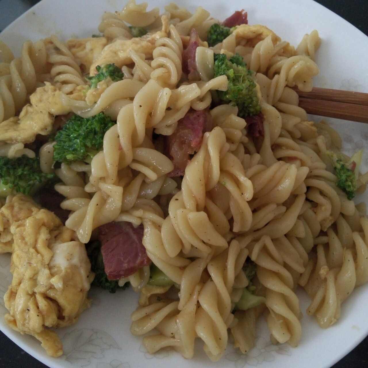 可能是最好吃系列--橄榄菜培根意面