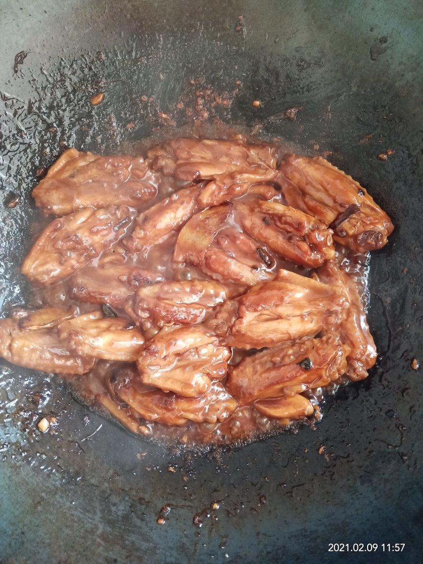 外婆教我的红烧鸡翅·连汤汁都狠好吃！！！