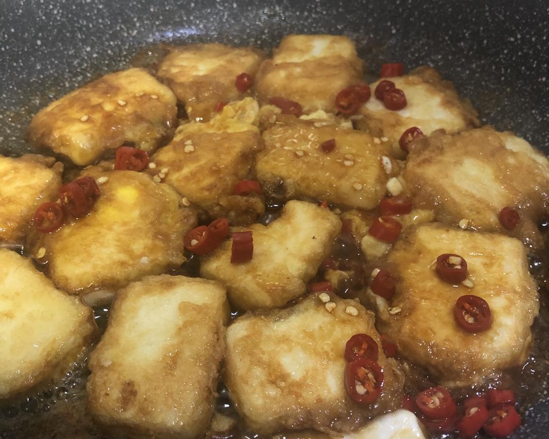 上班族的快手简单晚餐——香煎豆腐