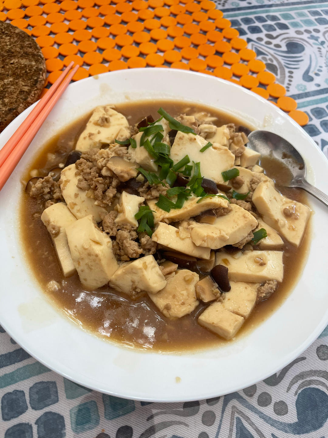 超级下饭的香菇肉沫豆腐