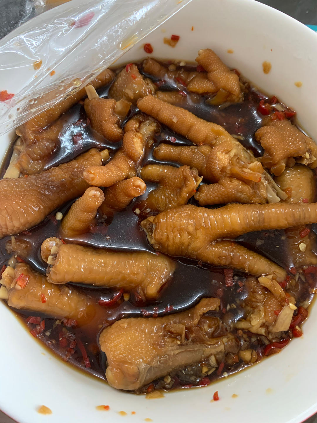 绝对不会后悔的酸辣鸡爪
