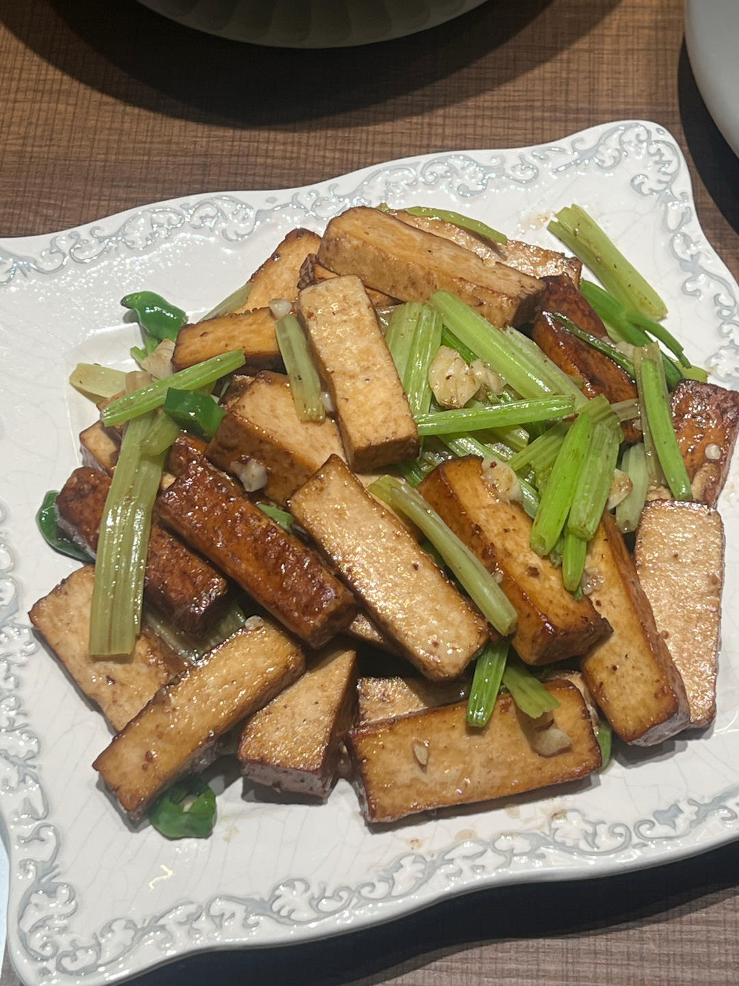 最家常丨香芹炒肉&芹菜炒香干