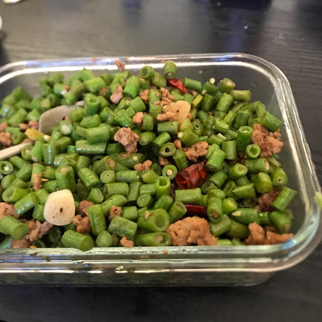 肉沫豆角下饭菜