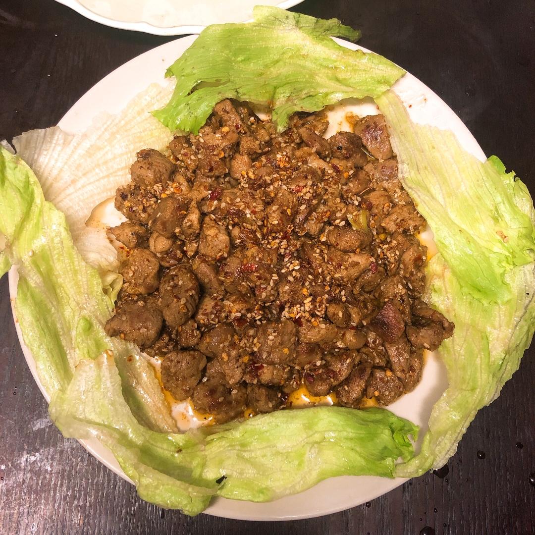 比烤串健康的孜然羊肉～好吃到停不下来呀