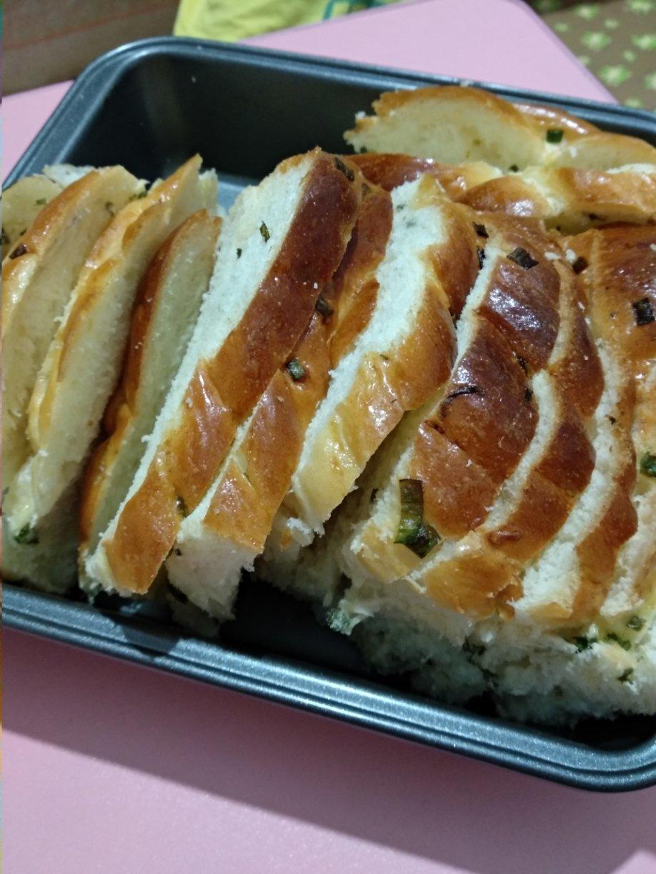 香葱肉松手撕吐司